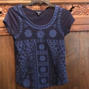 Lucky Brand knit blouse with embroidery M